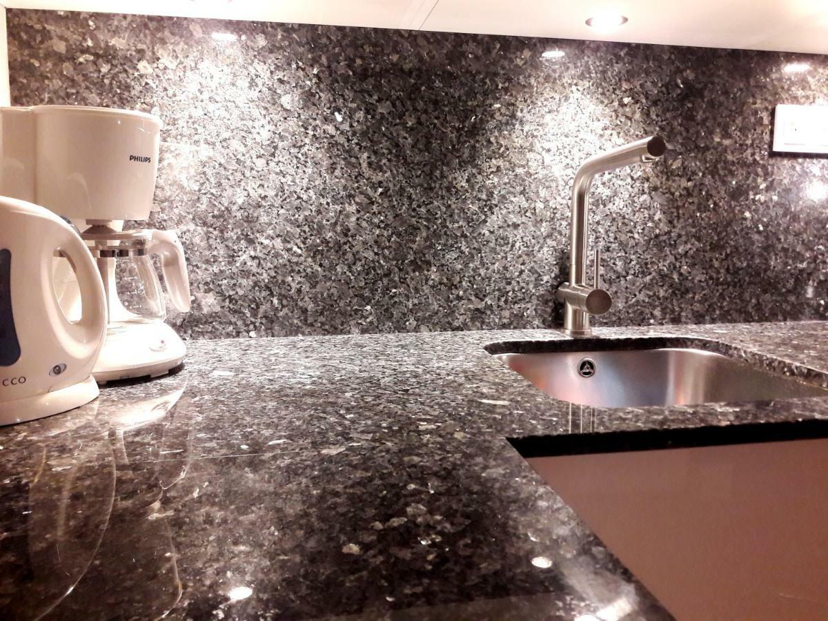 Modern & Quiet In Royal Wilanow With Netflix Διαμέρισμα Βαρσοβία Εξωτερικό φωτογραφία